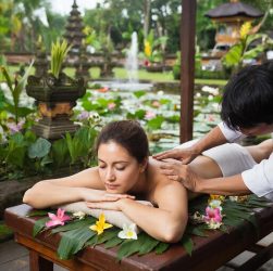 Океан спокойствия в одно касание: Почему балийский массаж — это не просто процедура, а перерождение души