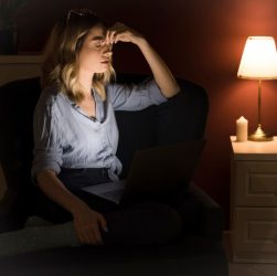 Хронический стресс и алкогольная зависимость: как распознать и куда обратиться за помощью в СПб